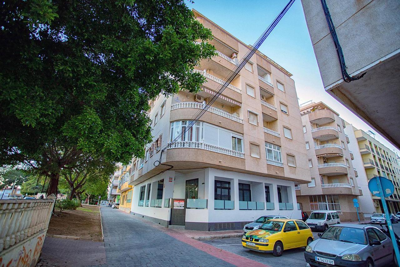 113 Beach And Trees - Alicante Holiday Торрев'єха Екстер'єр фото